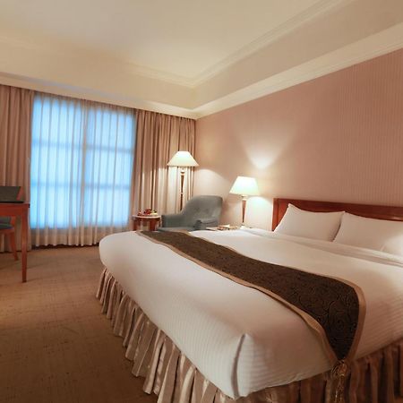 Grand Boss Hotel Yilan Ngoại thất bức ảnh