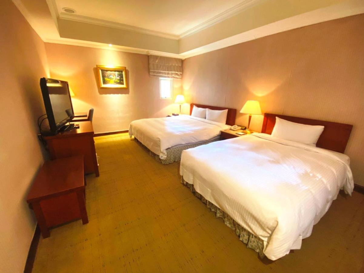 Grand Boss Hotel Yilan Phòng bức ảnh